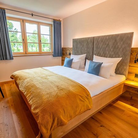 Graf Chiemo Suites - Direkt Am Chiemsee Mit Separatem Seezugang Кімінг Екстер'єр фото