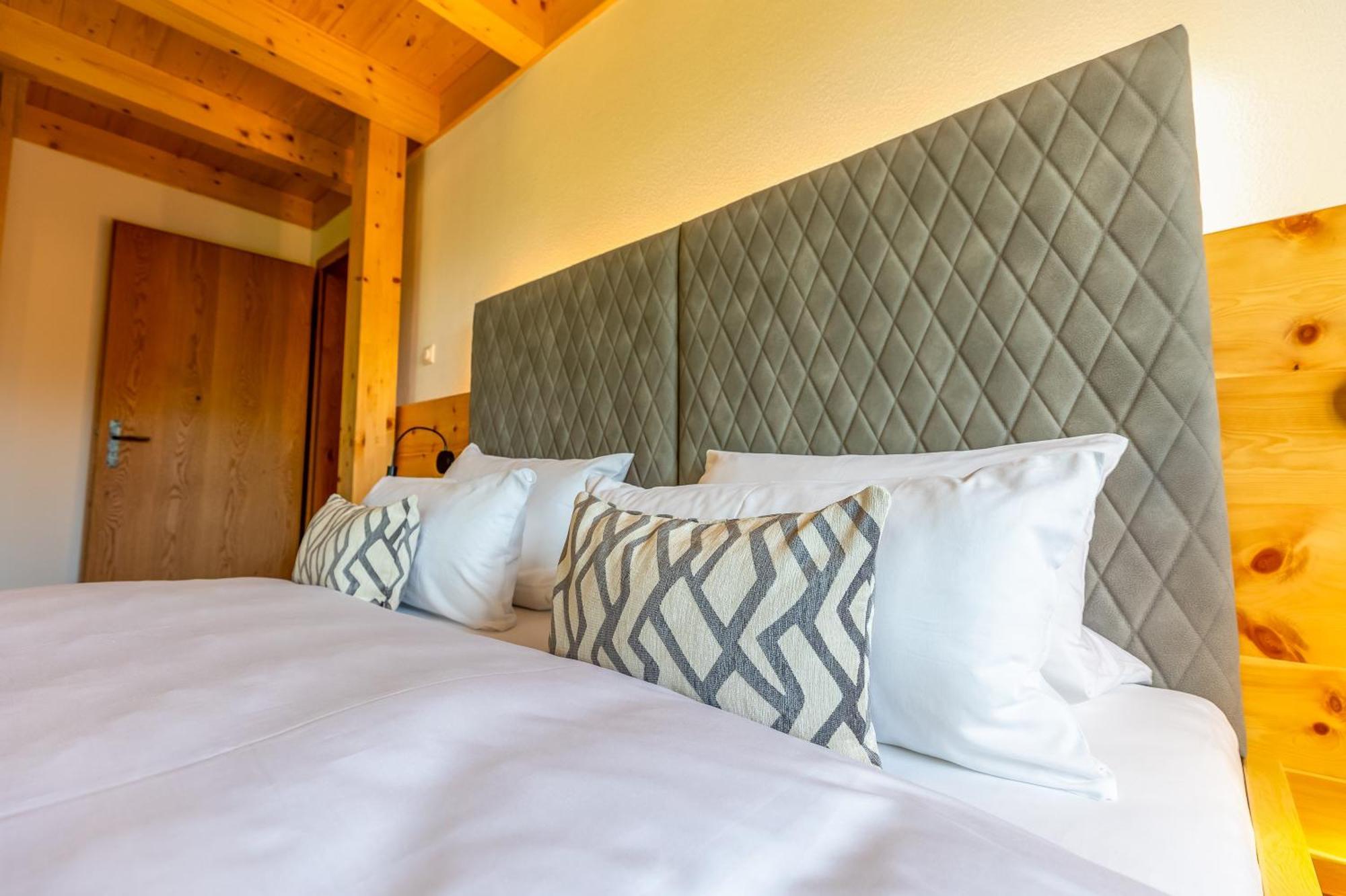 Graf Chiemo Suites - Direkt Am Chiemsee Mit Separatem Seezugang Кімінг Екстер'єр фото