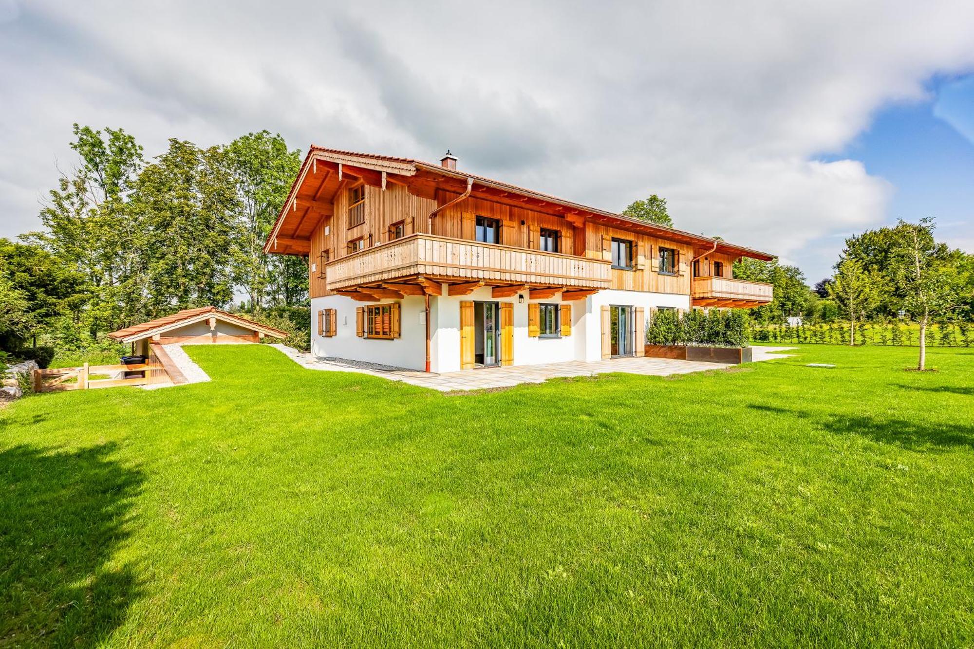 Graf Chiemo Suites - Direkt Am Chiemsee Mit Separatem Seezugang Кімінг Екстер'єр фото