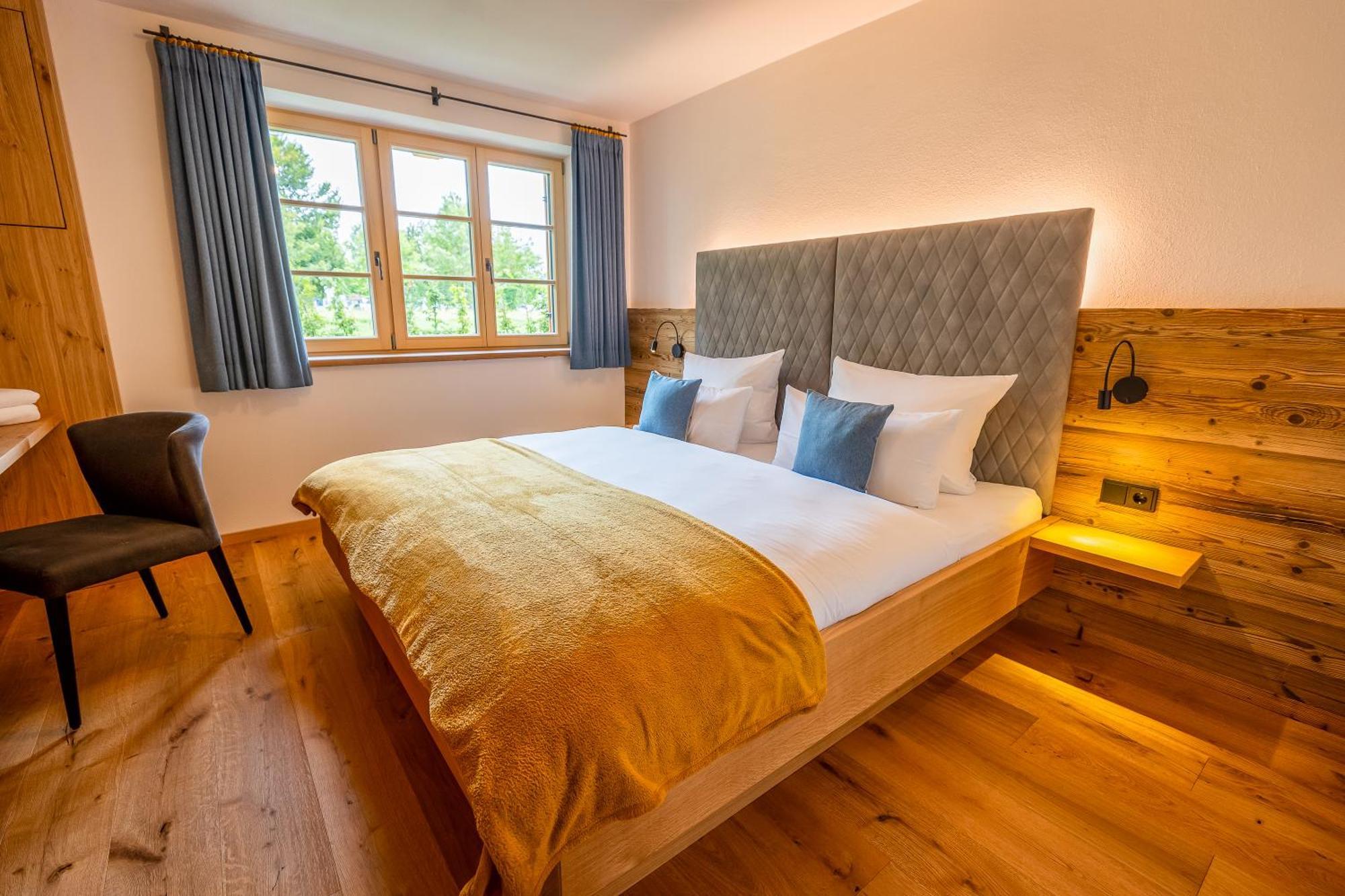 Graf Chiemo Suites - Direkt Am Chiemsee Mit Separatem Seezugang Кімінг Екстер'єр фото