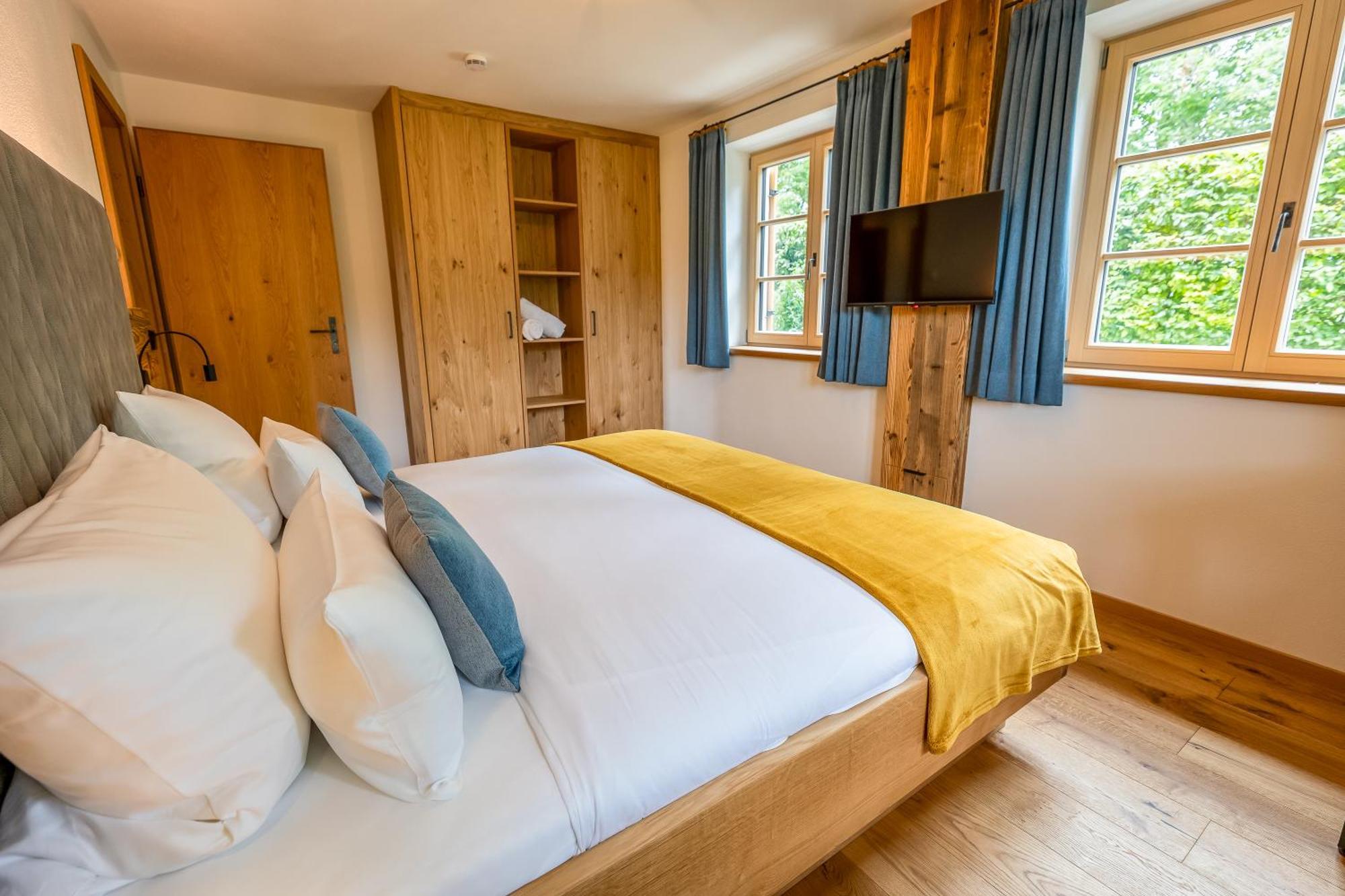 Graf Chiemo Suites - Direkt Am Chiemsee Mit Separatem Seezugang Кімінг Екстер'єр фото
