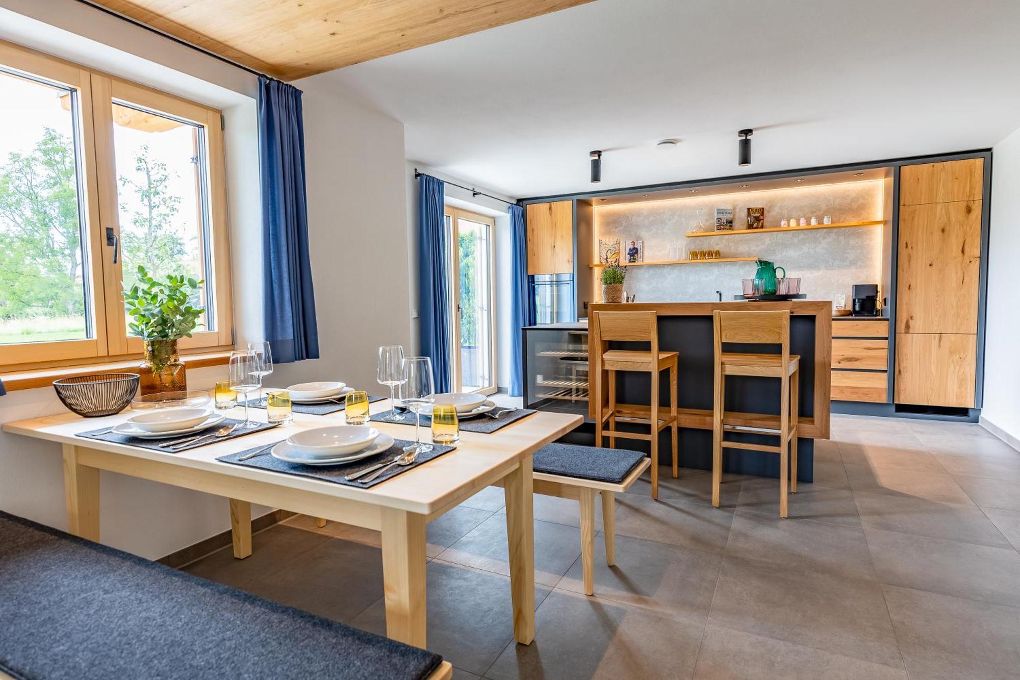 Graf Chiemo Suites - Direkt Am Chiemsee Mit Separatem Seezugang Кімінг Екстер'єр фото